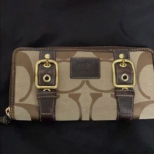 Coach wallet